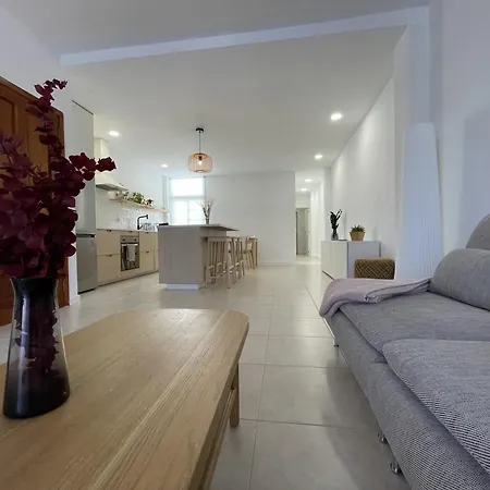 Markethome プエルティト・デ・グイマル